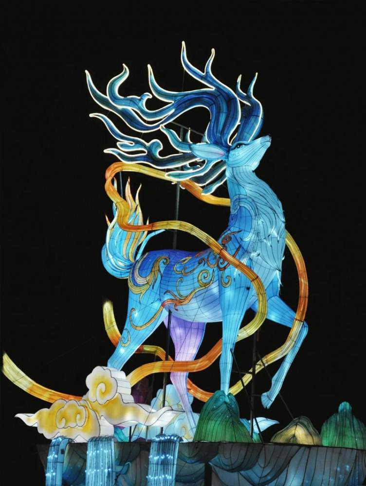 唐山南湖春节灯会：传统与科技共绘新春画卷(图9)