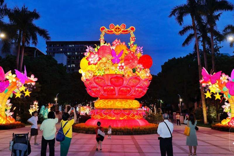 广州中秋灯会传统彩灯与现代科技交融展现岭南文化魅力(图8)