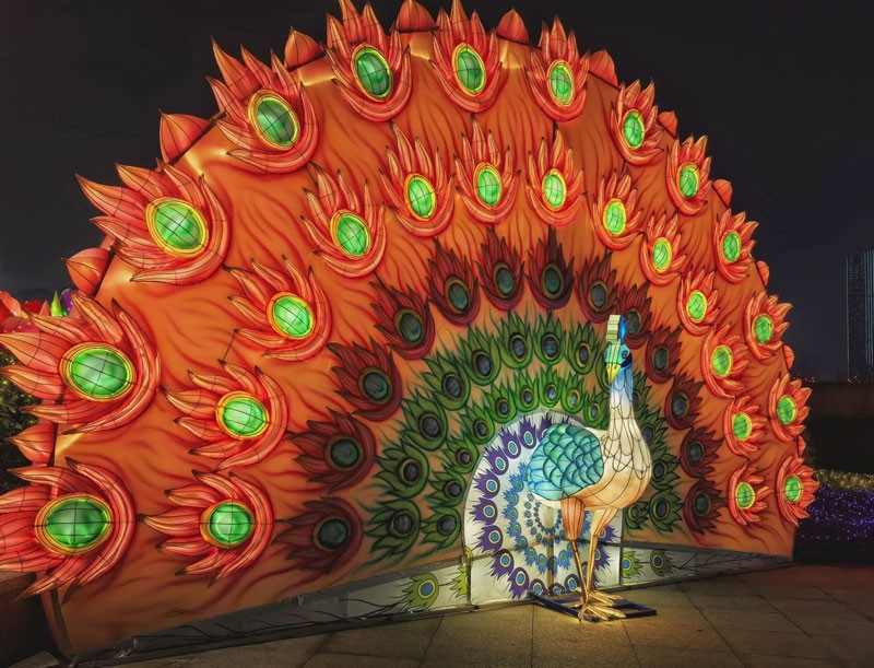 7.jpg 宜宾东楼夜景璀璨 灯光秀点亮城市夜空(图1)