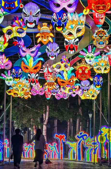 来北京世界公园欣赏光影世界(图4)