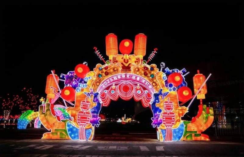 冠军之光 灯耀保定