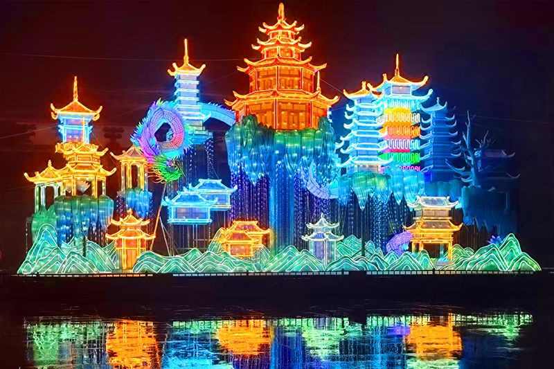 流光溢彩耀神都，千年古韵贺新春