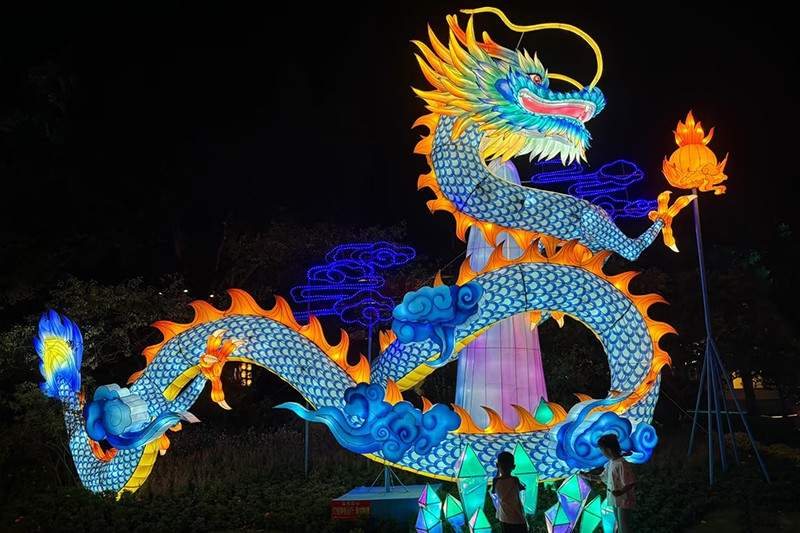 图改79.jpg 丝路灯火·梅园不夜天(图2)