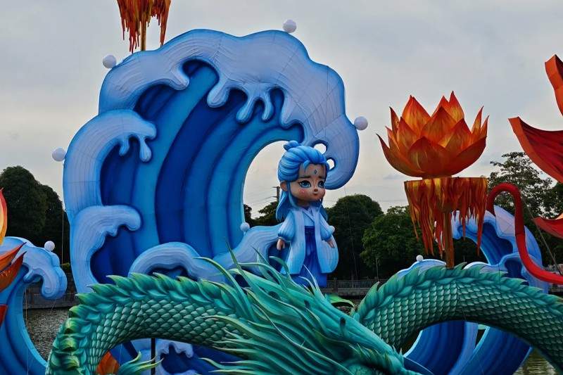 ccc1.jpg 2025神话传奇灯会(图2)