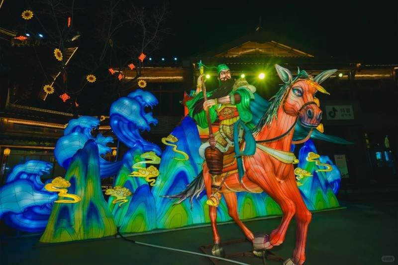 hhh1.jpg 上元灯如昼·花海伴月明(图2)