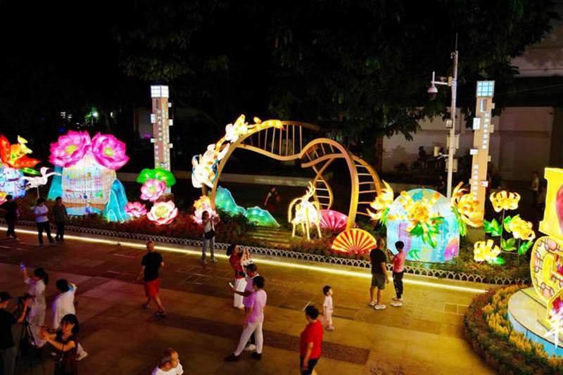 4 广州中秋灯会彩灯盛宴,传统工艺与现代元素完美融合(图4)