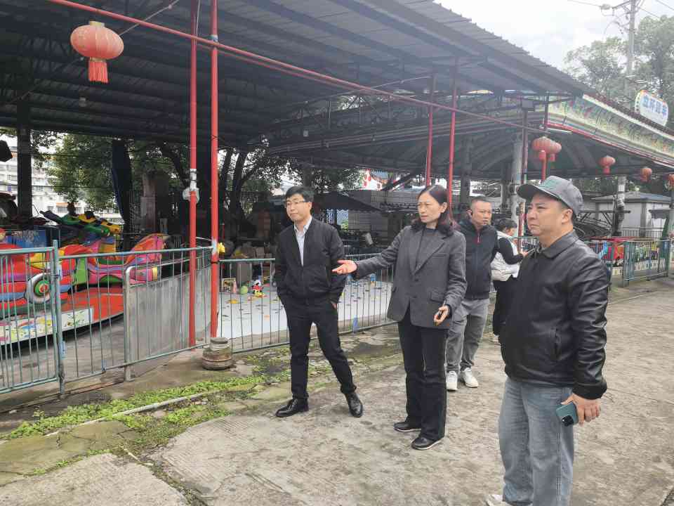 中国彩灯博物馆开展安全专项检查(图1) 中国彩灯博物馆开展安全专项检查(图1)