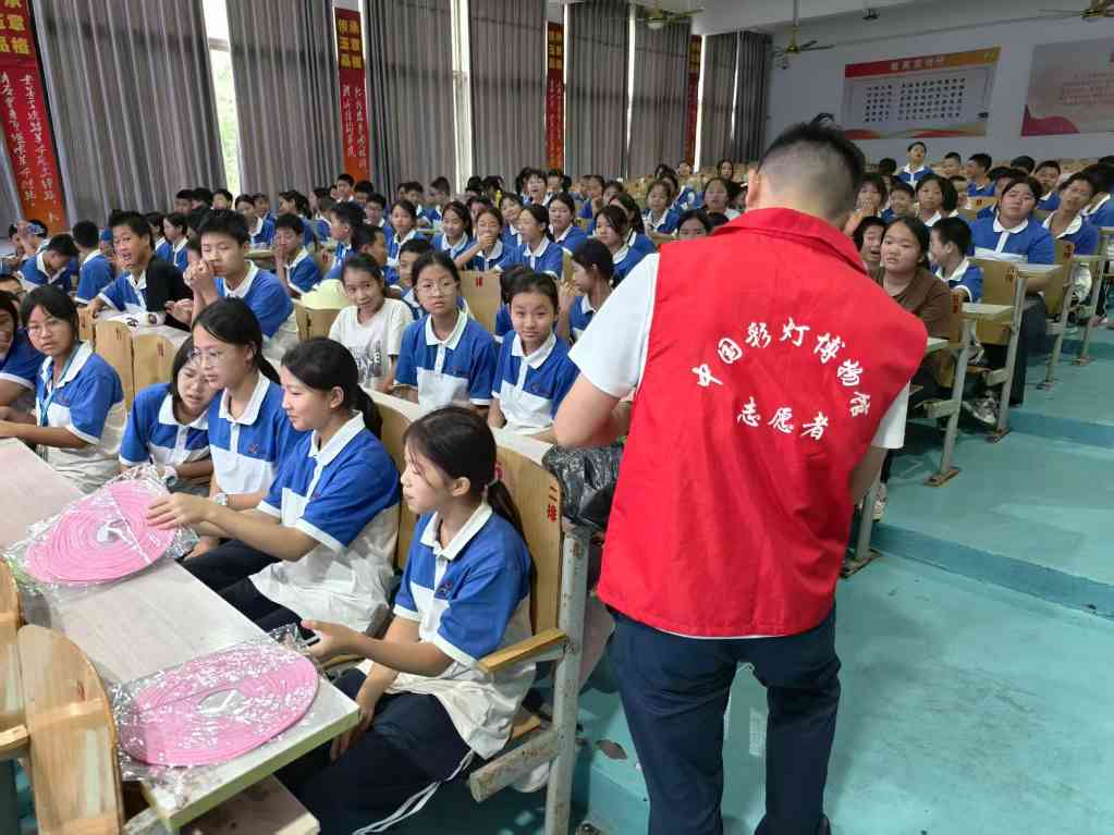 喜报！中国彩灯博物馆 《微光成矩 与光同行》项目获评自贡市2025年文旅“十佳志愿服务项目”(图4)