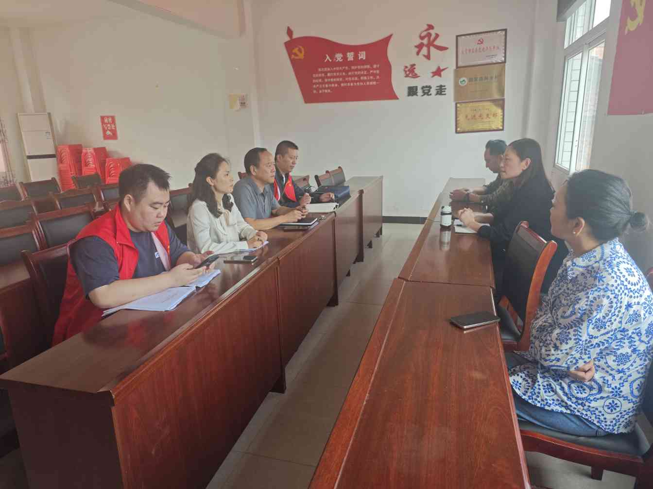 中国彩灯博物馆赴富顺县李桥镇高滩村开展驻村帮扶工作调研(图3) 中国彩灯博物馆赴富顺县李桥镇高滩村开展驻村帮扶工作调研(图3)