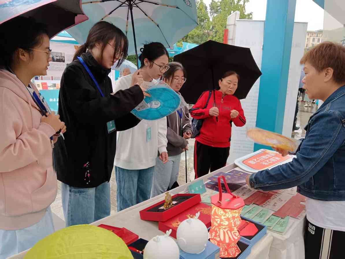 喜报！中国彩灯博物馆 《微光成矩 与光同行》项目获评自贡市2025年文旅“十佳志愿服务项目”(图2)