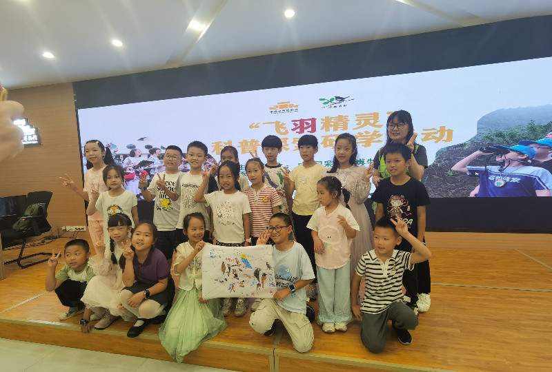 五星红,秋意浓——中国彩灯博物馆 “双节”人气拉满,累计接待游客超9万人次(图19) 五星红,秋意浓——中国彩灯博物馆 “双节”人气拉满,累计接待游客超9万人次(图19)