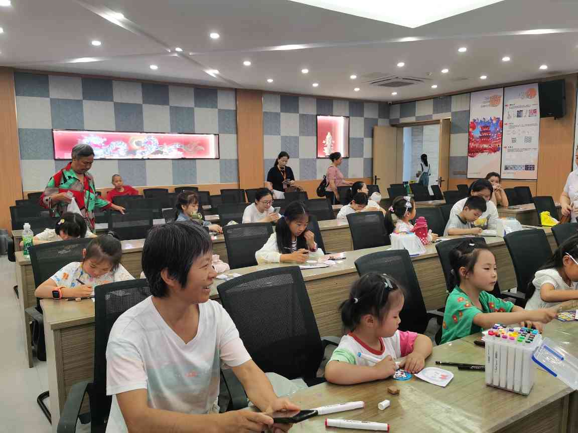 童趣迎端午，粽香飘六一 ——中国彩灯博物馆“双节”文化惠民活动精彩回顾(图4)