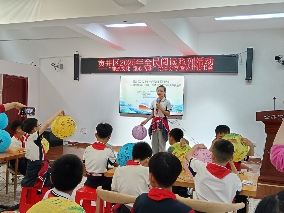 中国彩灯博物馆承办的“非遗文化 童心传承”绘本分享暨公井读书会活动圆满开展(图5) 中国彩灯博物馆承办的“非遗文化 童心传承”绘本分享暨公井读书会活动圆满开展(图5)