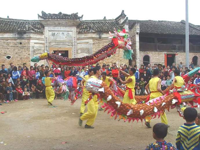 江西吉水鳌鱼灯:才子之乡的非遗文化瑰宝(图2) 江西吉水鳌鱼灯:才子之乡的非遗文化瑰宝(图2)