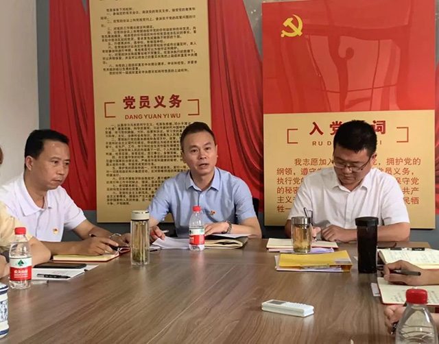 中国彩灯博物馆开展党史学习教育 以解放思想推动高质量发展(图5) 中国彩灯博物馆开展党史学习教育 以解放思想推动高质量发展(图5)
