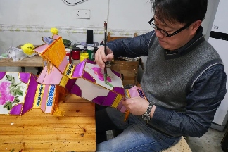青年人才探寻自贡彩灯文化传承之旅(图8)