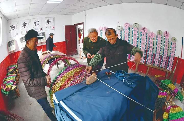 武龙灯:武术舞龙融合传统舞蹈的魅力与传承(图9) 武龙灯:武术舞龙融合传统舞蹈的魅力与传承(图9)