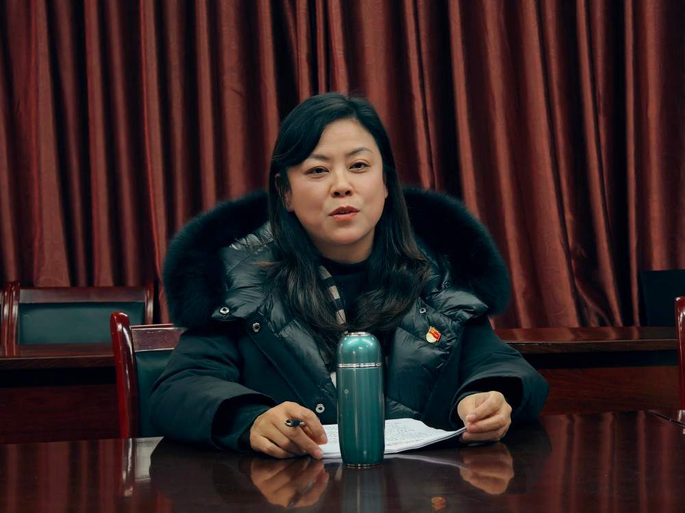 中国彩灯博物馆党支部开展 “学习身边榜样”报告宣讲 暨“我为群众办实事”志愿服务活动(图3)
