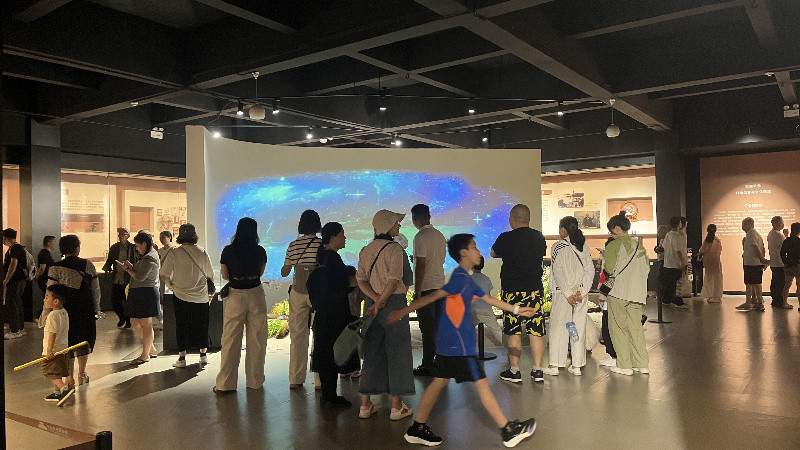 中国彩灯博物馆打造沉浸式文化体验 设施改良获游客好评(图2) 中国彩灯博物馆打造沉浸式文化体验 设施改良获游客好评(图2)
