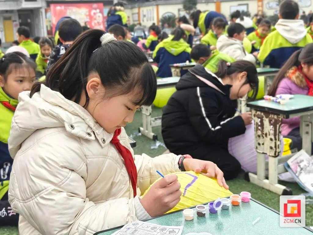 馆企进校园：孩子们用彩灯点亮传统文化梦(图5)
