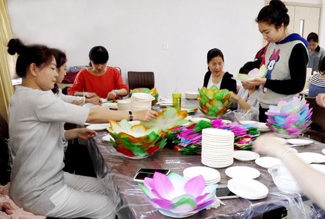 松花江放河灯传统文化非遗技艺民俗活动(图5) 松花江放河灯传统文化非遗技艺民俗活动(图5)