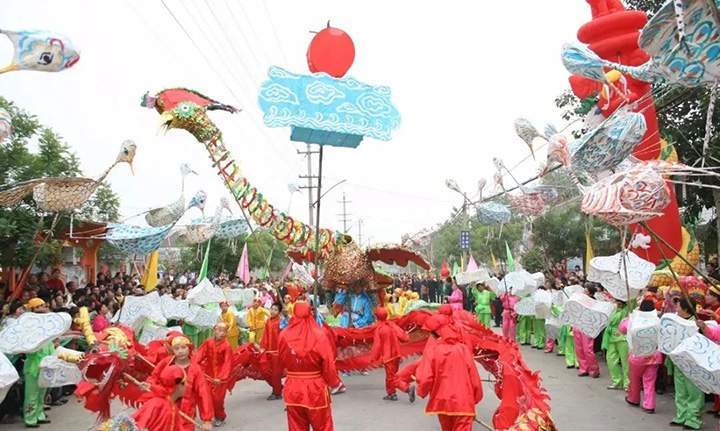 苏家作龙凤灯舞:历史传承与文化瑰宝(图2) 苏家作龙凤灯舞:历史传承与文化瑰宝(图2)