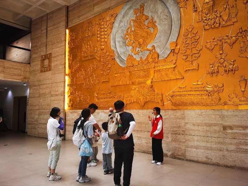假期文化盛宴:延时开放与安全保障打造沉浸式体验(图3) 假期文化盛宴:延时开放与安全保障打造沉浸式体验(图3)