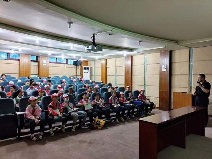 上下贯通 创新求实展彩灯非遗魅力，塑馆园景区形象 --2021年“国际博物馆日”“中国旅游日”活动综述(图11)