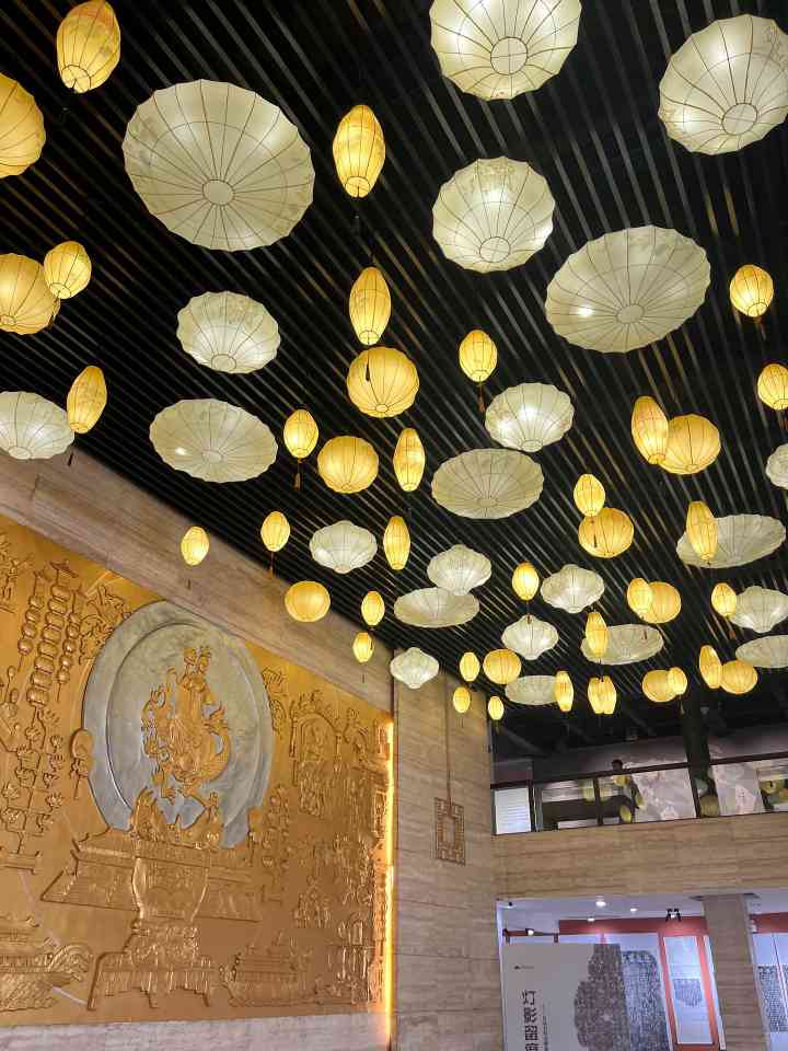 灯灯灯灯～新“花灯氛围组” 就位，一键解锁光影浪漫(图1)